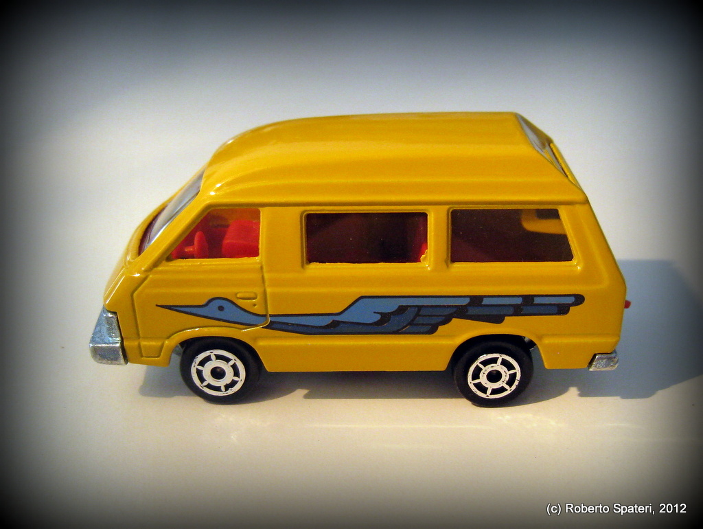 Majorette Toyota Lite Ace (n.216)